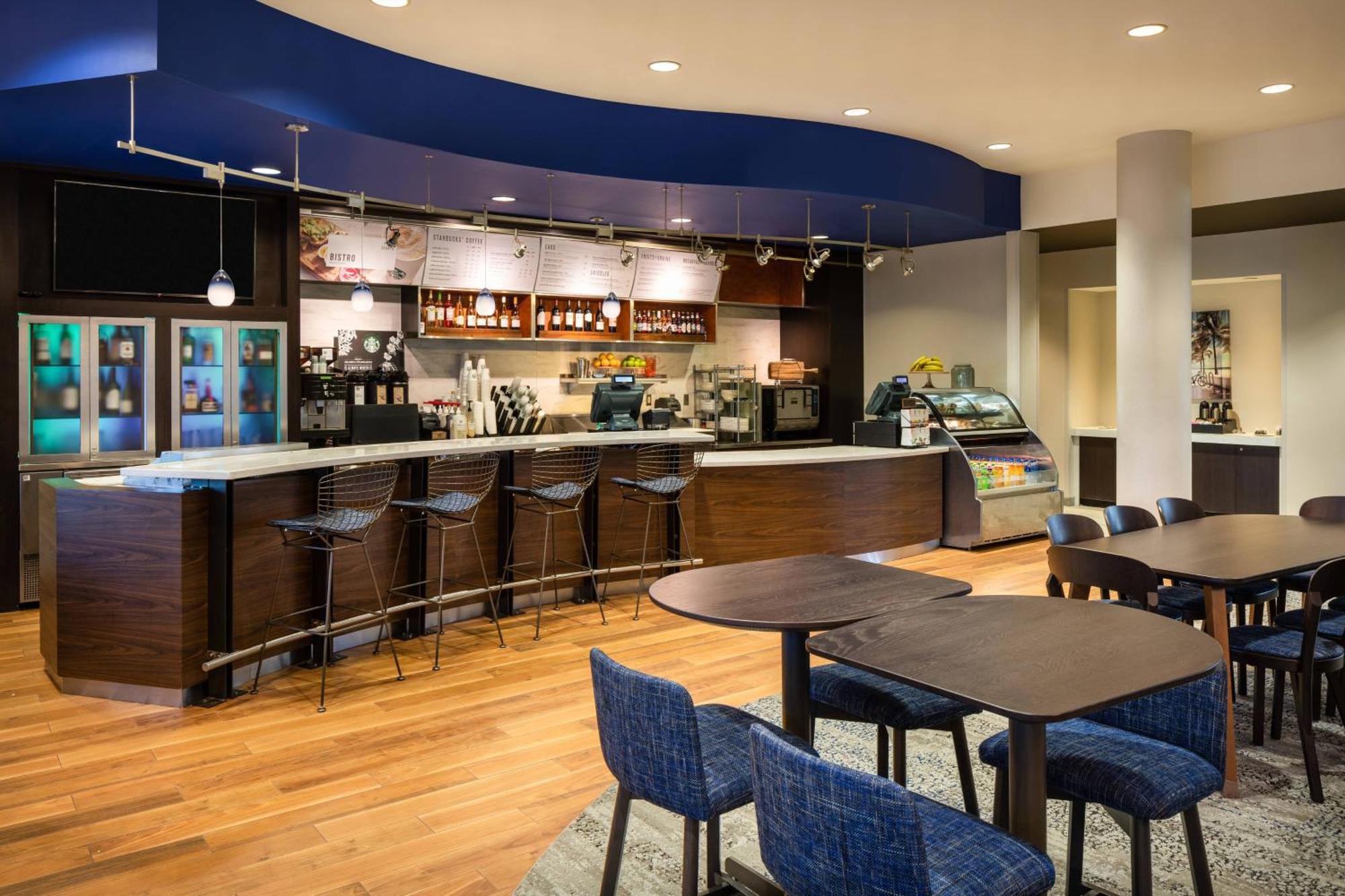 Courtyard By Marriott Fort Lauderdale Airport & Cruise Port Dania Beach Exteriör bild